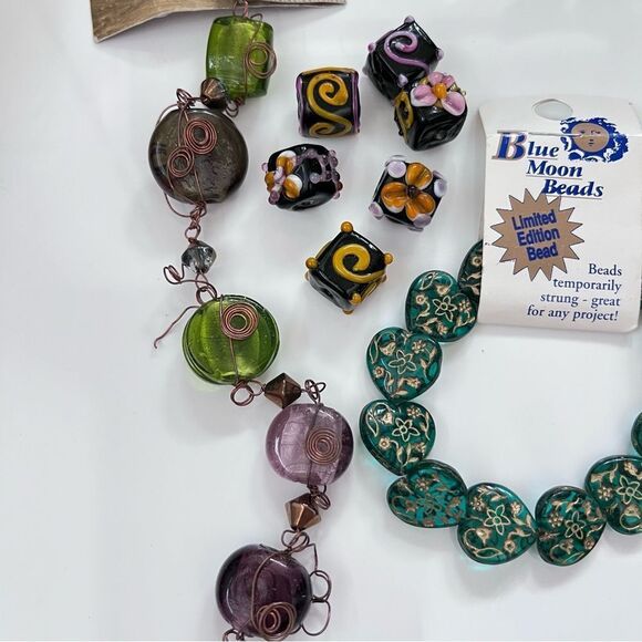 Vintage Czech Hearts Lampwork Beads Lot - Picture 4 of 5